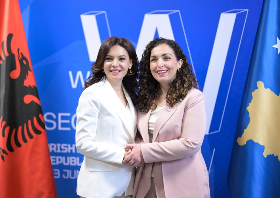 Presidentja Osmani takon kryetaren e Kuvendit të Shqipërisë, Elisa Spiropali