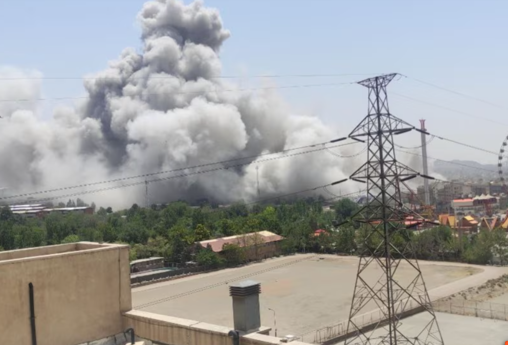 Irani e Izraeli shkëmbejnë sulme ajrore, një ditë pasi SHBA goditi objektet bërthamore iraniane