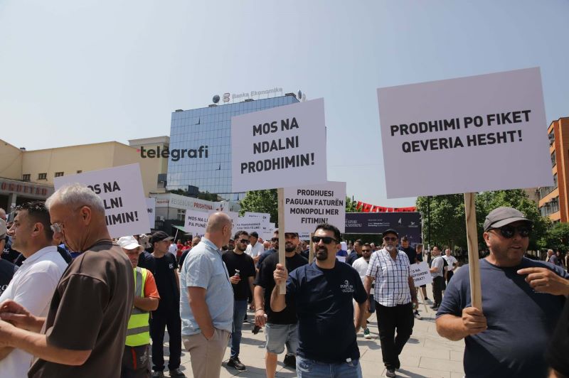 Bizneset protestojnë sërish kundër tregut të hapur energjetik