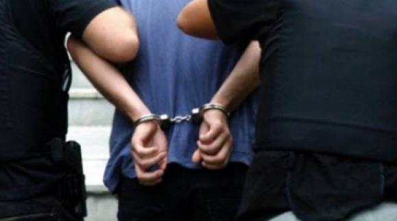 Skema piramidale dhe bixhoz i paligjshëm, arrestohet i dyshuari në Podujevë  