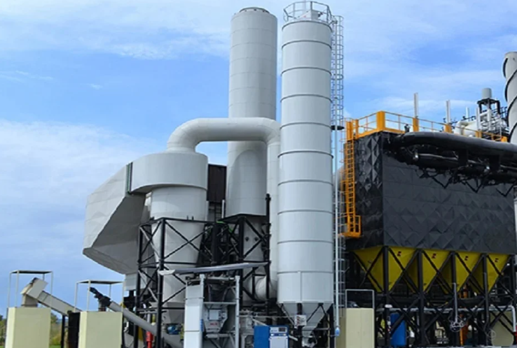 Kontroll në orët e para të mëngjesit, Policia e Shqipërisë mësyn në 14 banesa të personave që kanë lidhje me inceneratorin në Elbasan