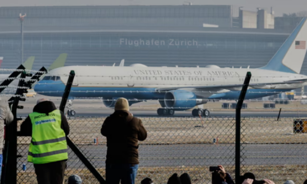 Trump arrin në Zvicër për Forumin e Davosit