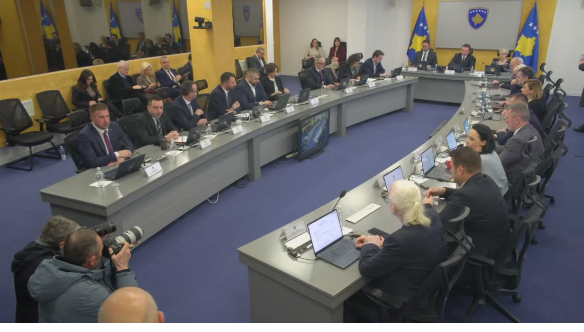 Themelohet Këshilli Shtetëror për shënimin e 28-vjetorit të themelimit të UÇK-së dhe Epopesë së saj