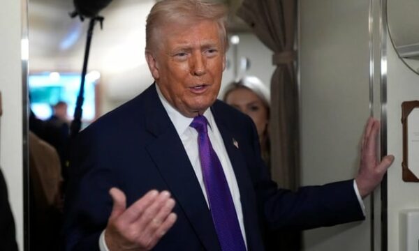 Trump i jep urdhër Qeverisë amerikane të përgatisë publikimin e dosjeve mbi alienët dhe UFO-t