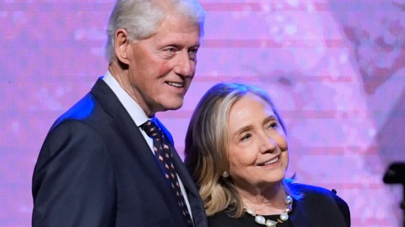 Bill e Hillary Clinton nisin sot dëshminë lidhur me Epsteinin