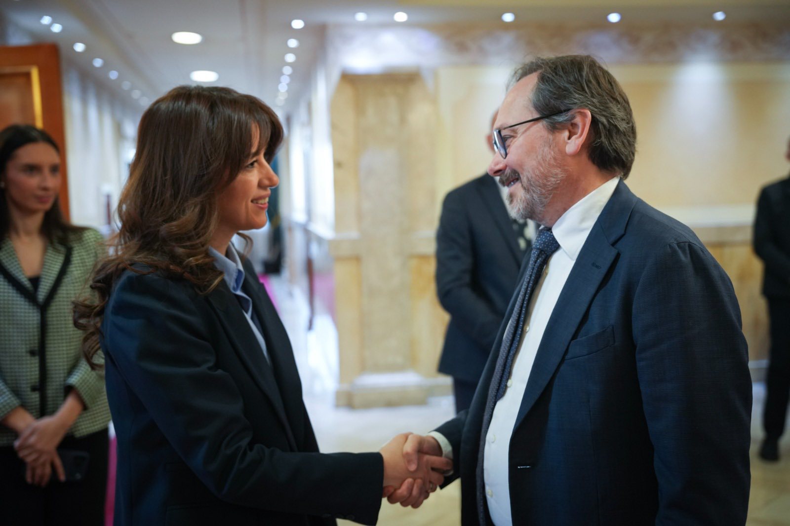 Zhvillimet e fundit politike pjesë e diskutimit mes Haxhiut e Giaufret