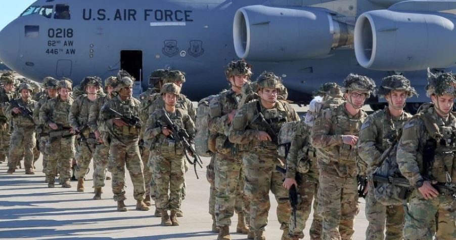 SHBA shton forcat në Lindjen e Mesme pavarësisht bisedimeve për negociata me Iranin