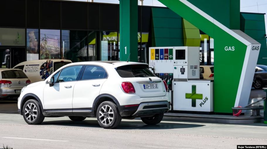 Nga rezervat deri te taksat: Rrugët për stabilizimin e çmimit të naftës në Kosovë