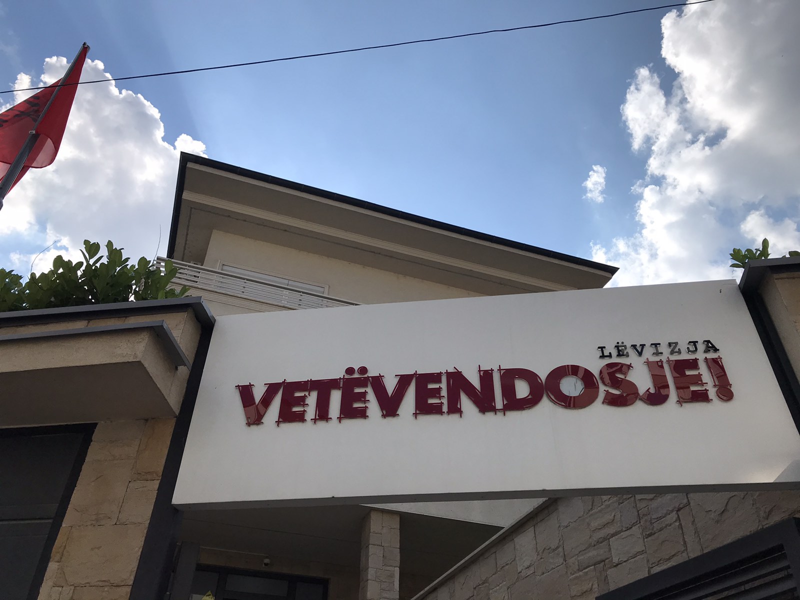 LVV-ja insiston se dekreti i presidentes është jokushtetues