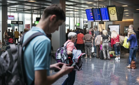 S’ka punë, s’ka pagë: Zvicra nuk bën përjashtime për punonjësit e bllokuar jashtë vendit