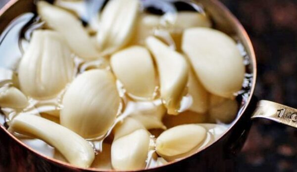 Përfitimet shëndetësore që marrim nga hudhra