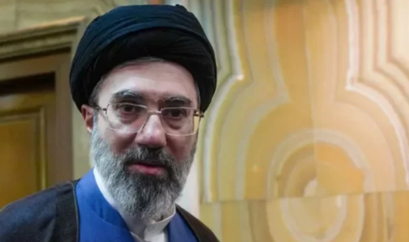 Lufta në Iran dhe përshkallëzimi i sulmeve – Gazeta italiane: Mojtaba Khamenei pranon negociatat me SHBA