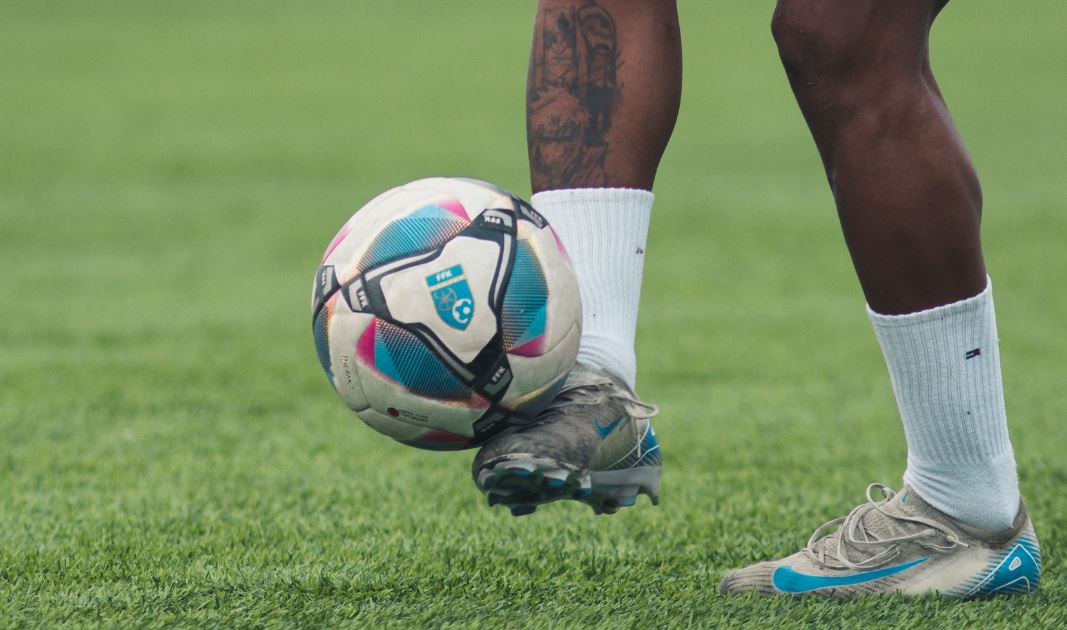 Java fillon me tri ndeshje të Superligës së Kosovës, vëmendja në Podujevë