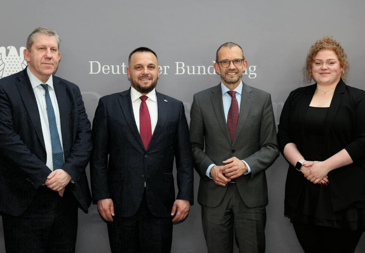 Maqedonci në Gjermani: Anëtarësimi në NATO mbetet objektiv strategjik i Kosovës