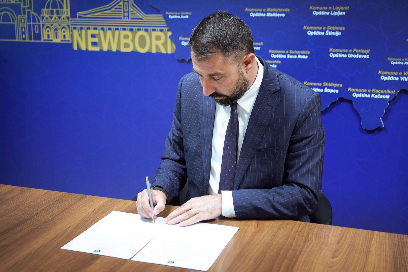 Vendim për përfshirje: Hiqen tarifat e regjistrimit për komunitetet rom, ashkali dhe egjiptian