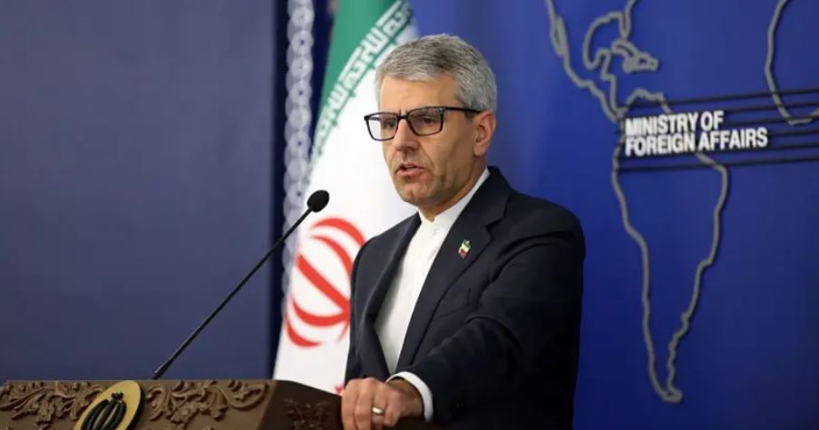 Irani: Ngushtica e Hormuzit e hapur vetëm për anijet që nuk kanë lidhje me SHBA