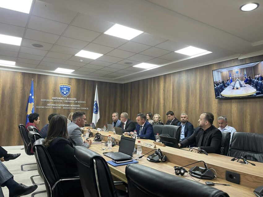 S’ka kuorum, dështon sërish zgjedhja e kryesuesit të ri të KGJK-së