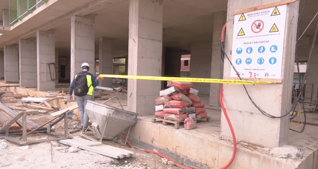 Brenda 48 orëve, në 16 raste ndalohen punimet në objekte ndërtimi, 11 veç në Prizren