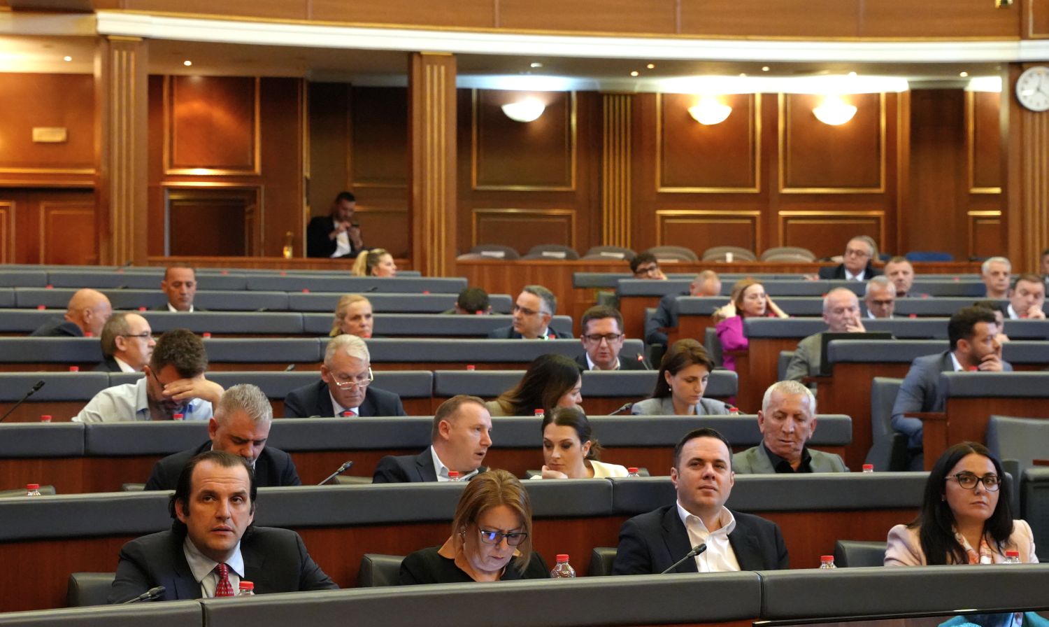 Reagon LDK-ja: Nisja e procesit të votimit pa kuorum kushtetues përbën sabotim të vetë shtetit