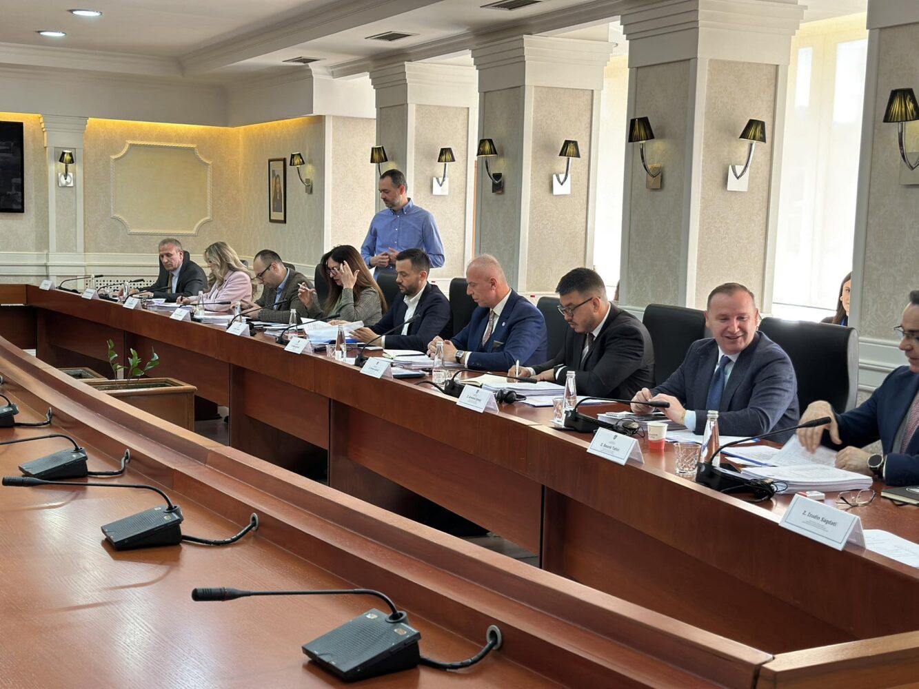 Komisioni interviston kandidatët për gjyqtarë në Gjykatën Kushtetuese