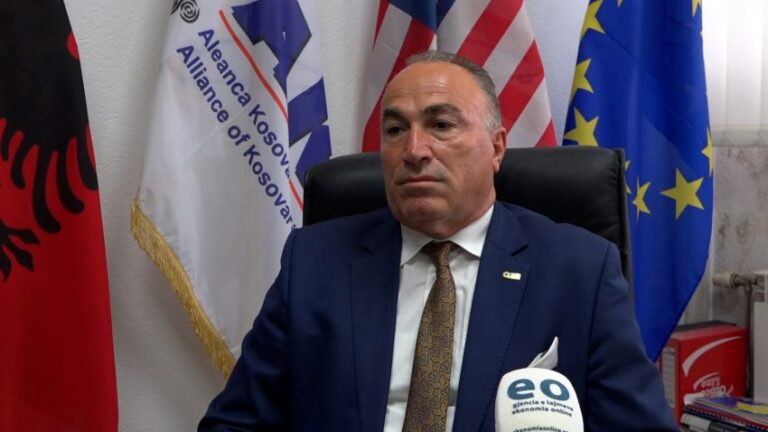 Shahini: Kosova po fundoset ekonomikisht, vendi i dytë më i varfër në Evropë