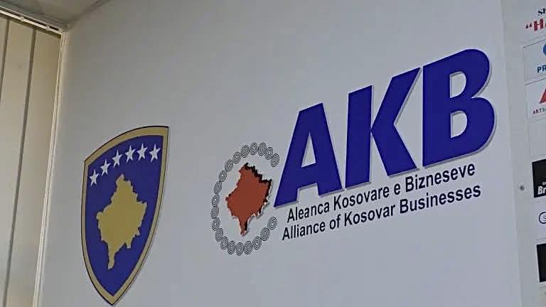 AKB: Partitë po garojnë me premtime pa mbulesë, jo me programe ekonomike