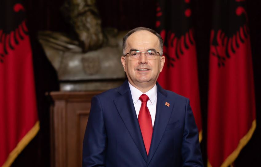 Begaj dekreton lirimin dhe emërimin e një sërë ambasadorësh në Shqipëri