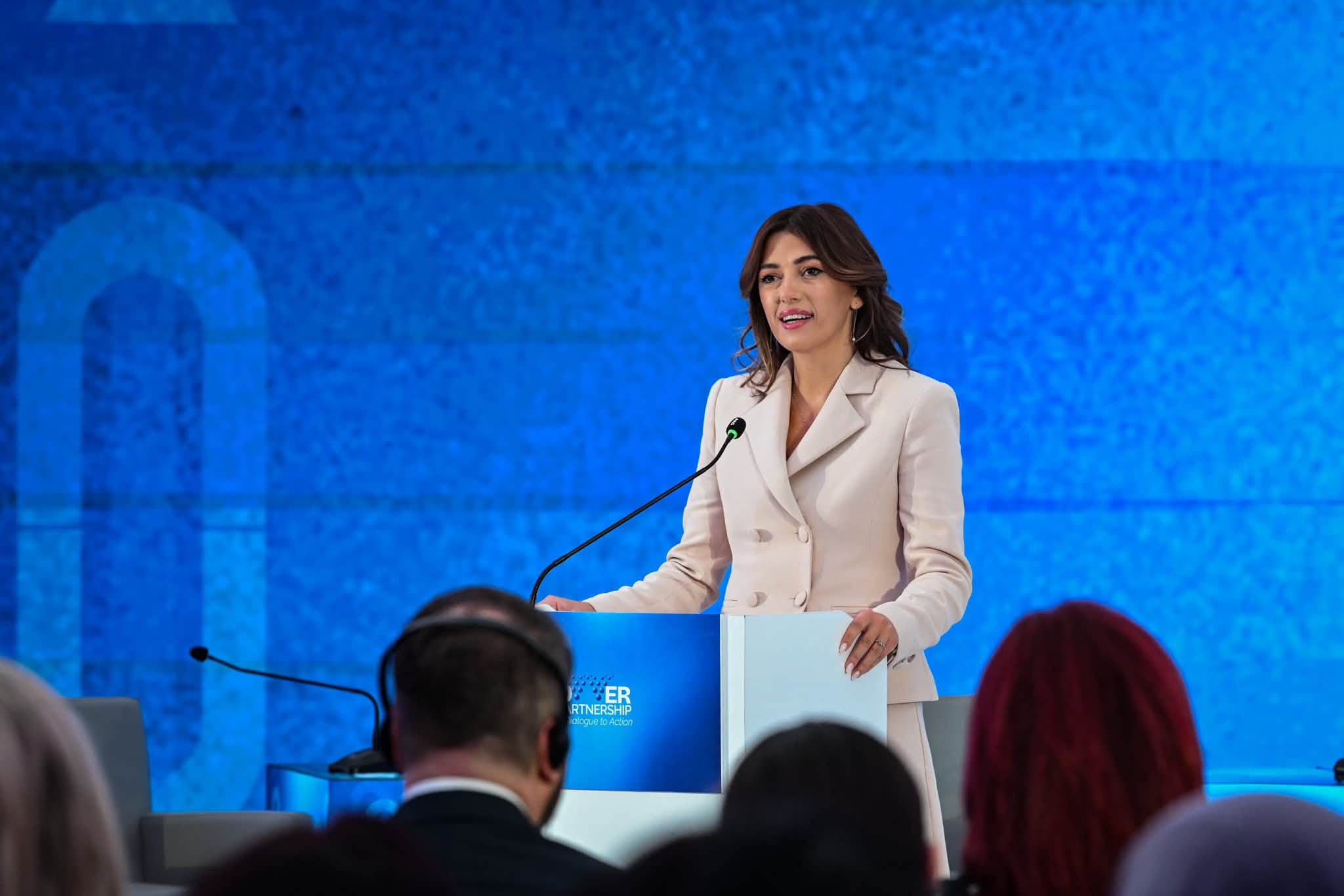 Haxhiu: Dua të shoh më shumë gra në krye të institucioneve e kompanive