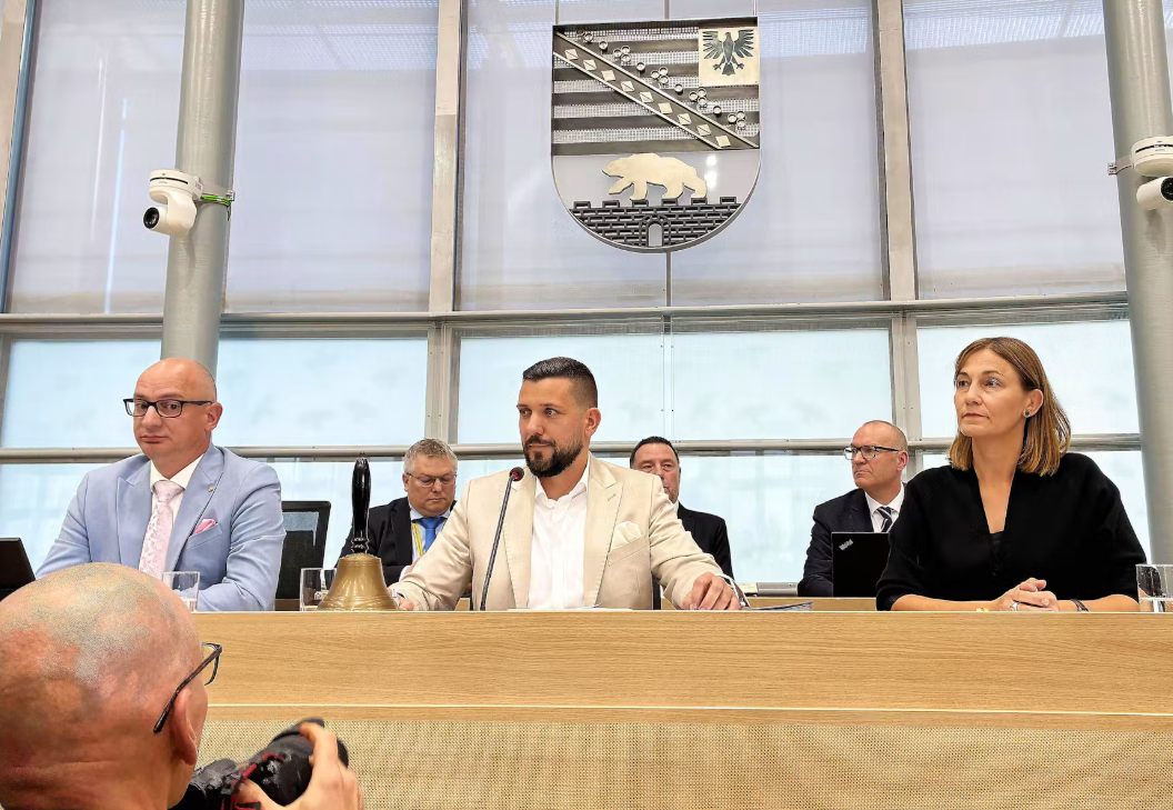 BMW tërheq ofertën e makinës së kompanisë për politikanët e AfD-së