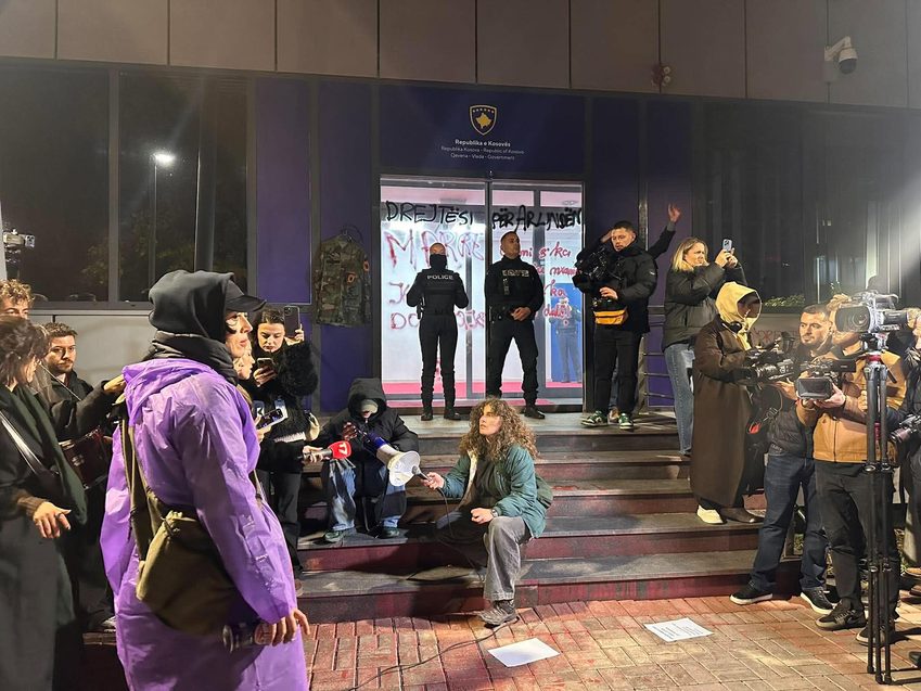 Sot protestë në kohën kur Gërvalla e Sveçla do të mbajnë konferencë