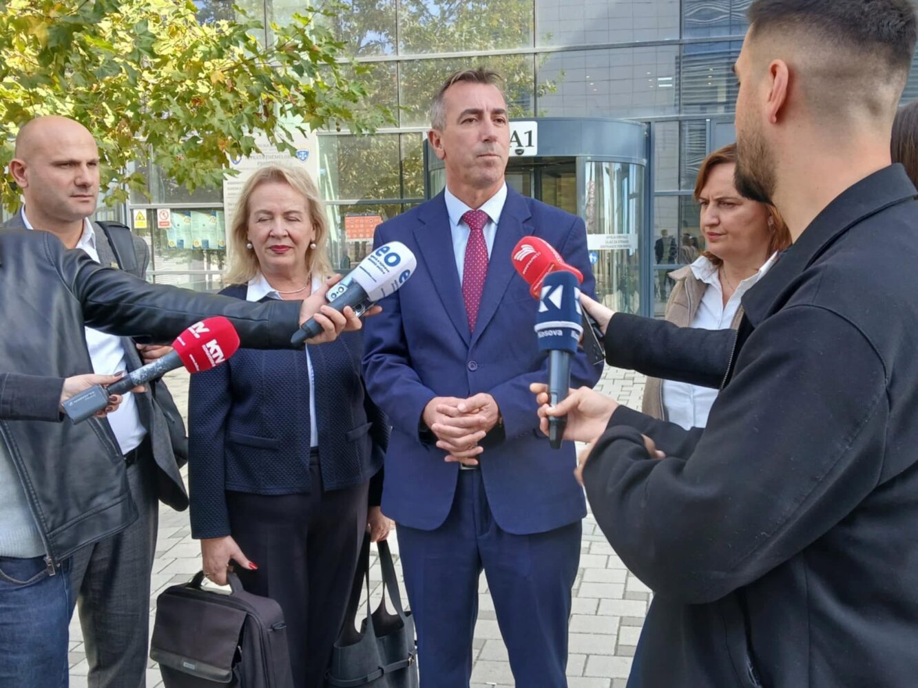 Kontratat kolektive, Ibrahimi: Komunave u janë marrë miliona euro